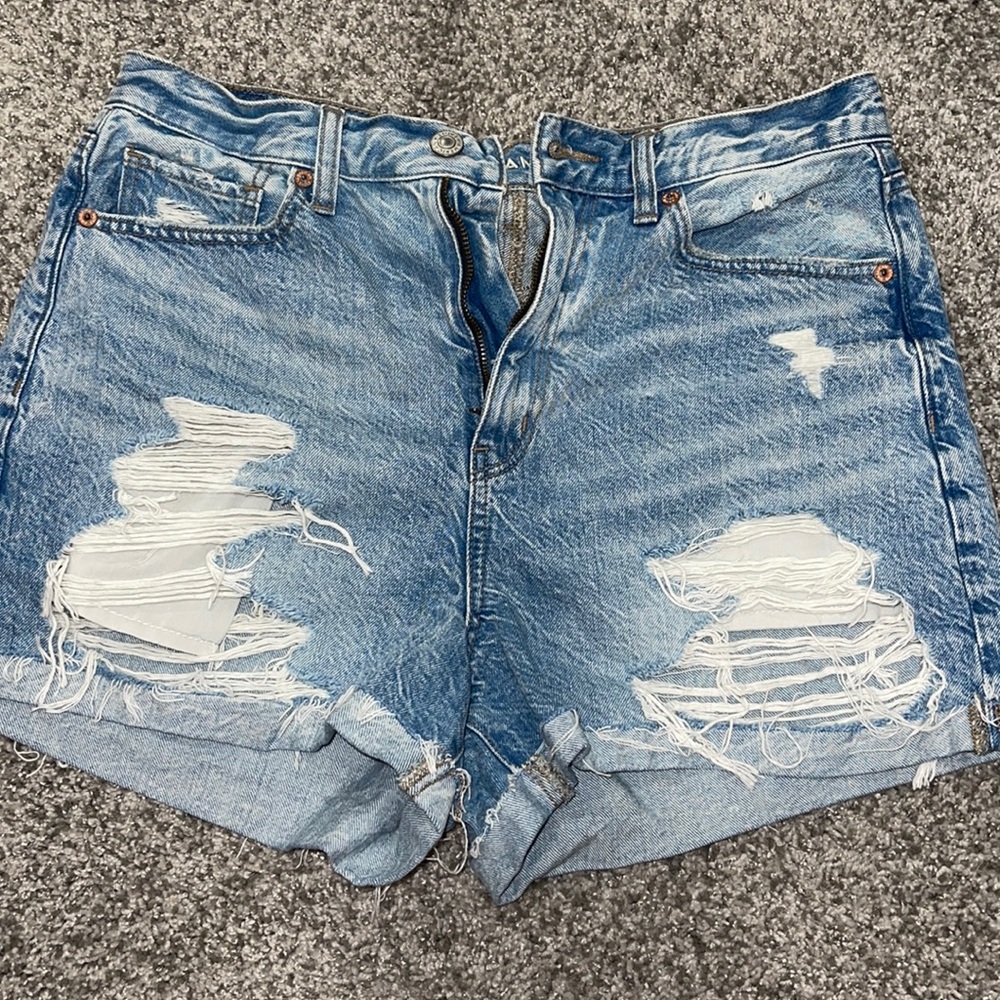 American Eagle Mom Shorts